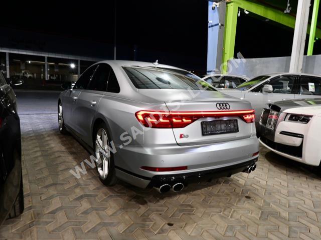 2020 اودي اس 8