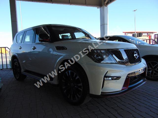 2016 نيسان باترول نيسمو