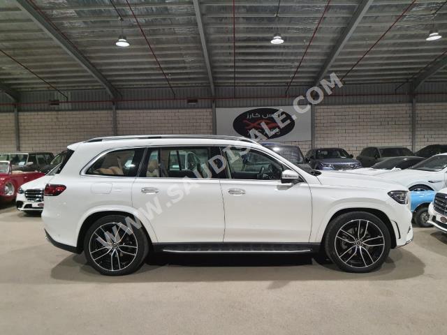 2021 مرسيدس - بنز جي إل إس 450