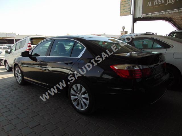 2013 هوندا اكورد