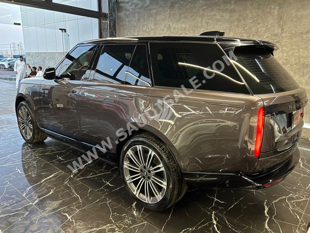 2023 لاند روفر رينج روفر اوتوبيوجرافي كلاسيك