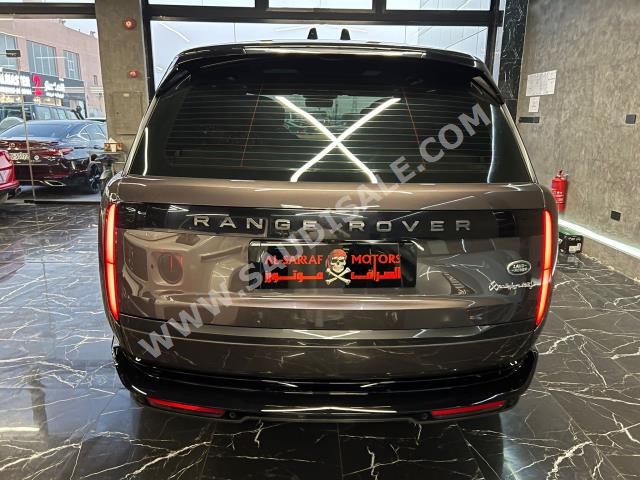 2023 لاند روفر رينج روفر اوتوبيوجرافي كلاسيك