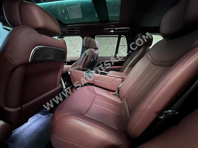 2023 لاند روفر رينج روفر اوتوبيوجرافي كلاسيك