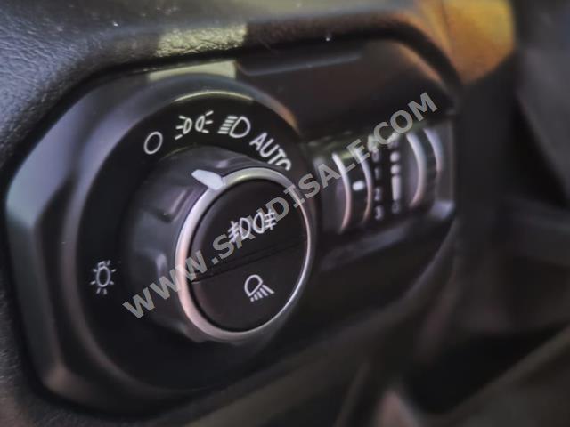 2020 جييب جلادياتور سبورت