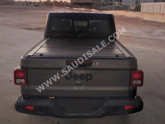 2020 جييب جلادياتور سبورت