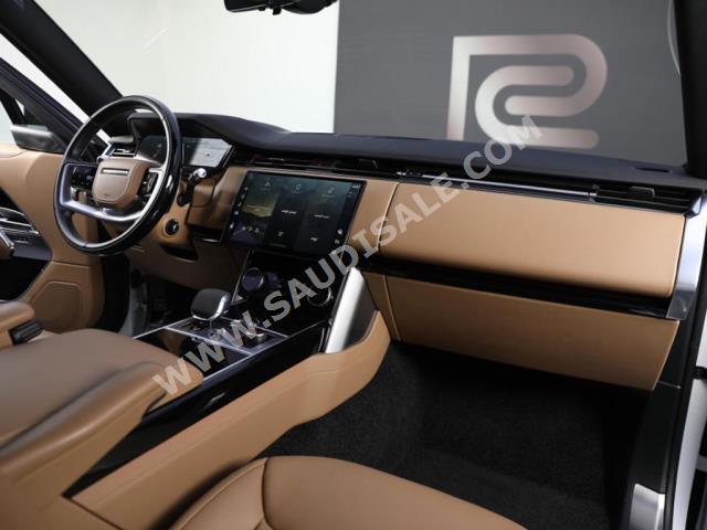 2022 لاند روفر رينج روفر اتش اس اي