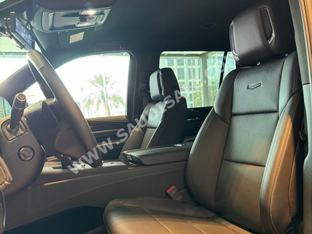 2023 كاديلاك اسكاليد بريميوم