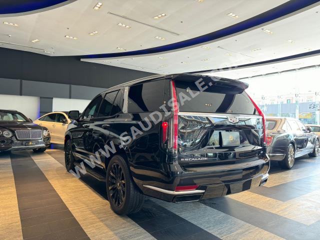 2023 كاديلاك اسكاليد بريميوم