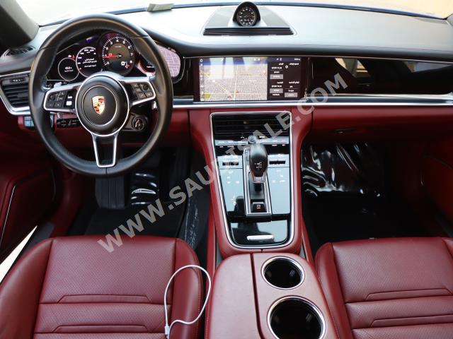 2017 بورش بانميرا