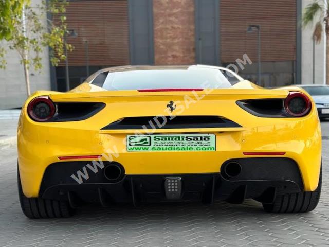 2016 فيراري 488