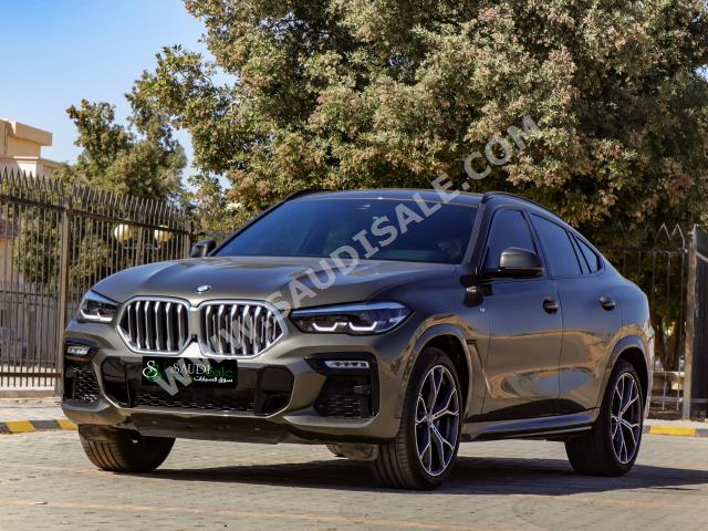 2022 بي ام دبليو الفئة اكس 6 إم كت