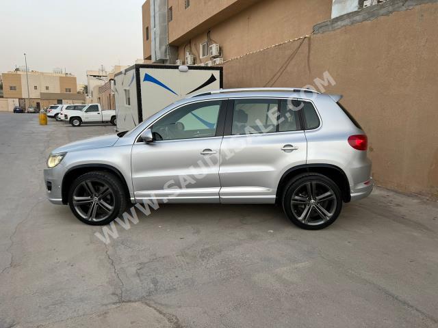 2013 فولكس واجن تيغوان ار-لاين