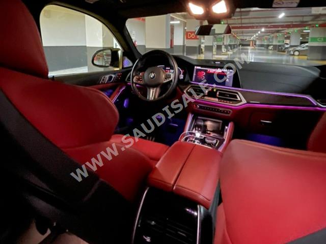 2021 بي ام دبليو الفئة اكس 6 إم كومبيتيشن