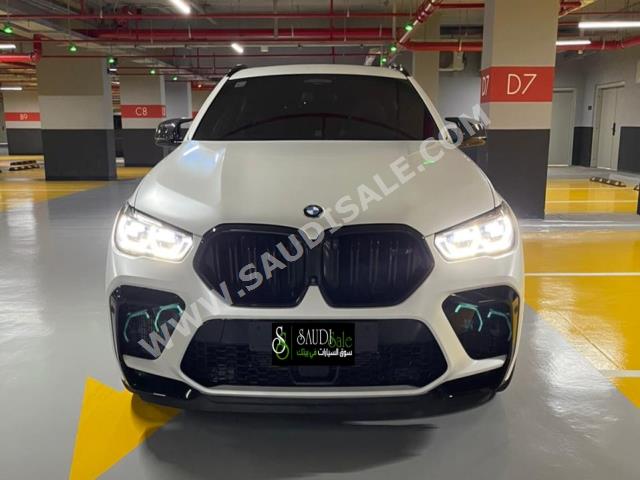 2021 بي ام دبليو الفئة اكس 6 إم كومبيتيشن