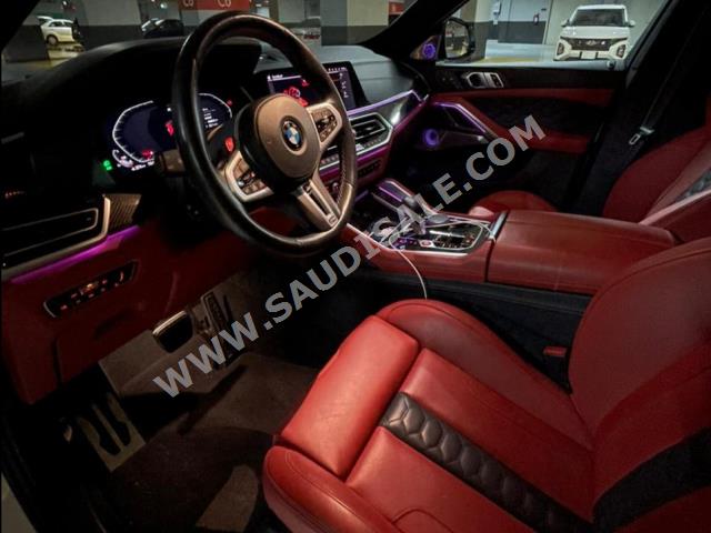 2021 بي ام دبليو الفئة اكس 6 إم كومبيتيشن