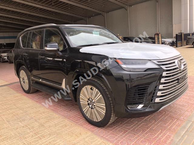 2023 لكزس إل إكس 600