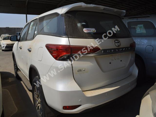 2017 Toyota Fortuner GX