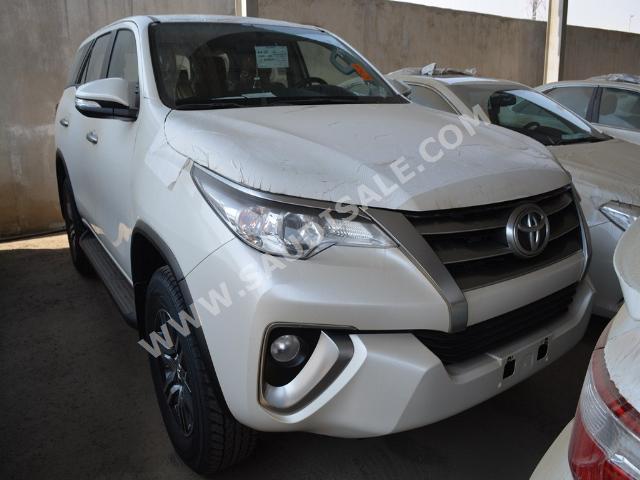 2017 Toyota Fortuner GX