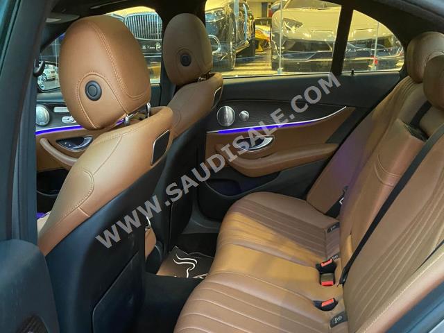 2018 مرسيدس - بنز إي 300 أي إم جي