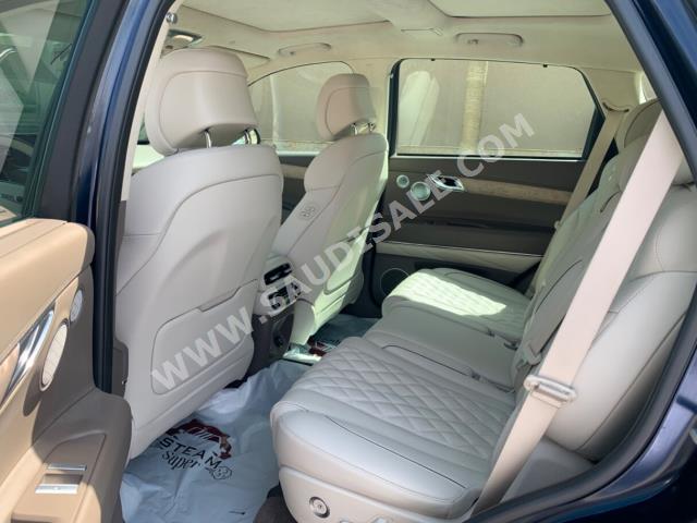 2021 جينيسيس جي في 80