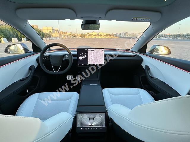 2024 تيسلا 3موديل