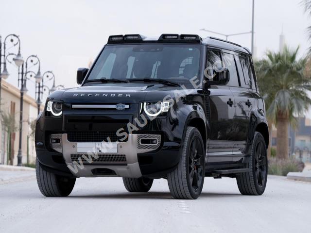2023 لاند روفر ديفيندر اكس 110
