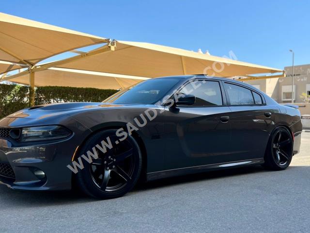 2017 Dodge Charger SRT