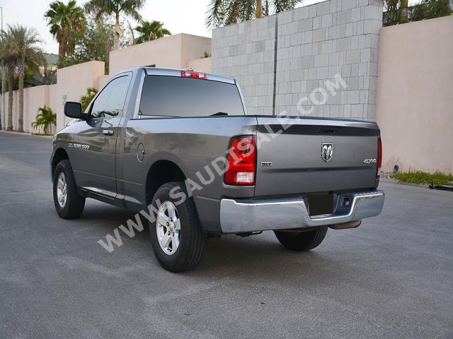2012 دودج رام 1500 هيمي