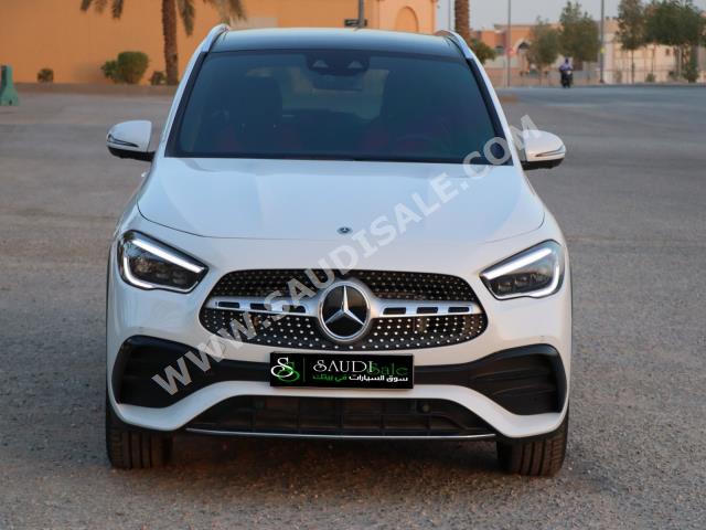 2023 مرسيدس - بنز جي إل أي 200