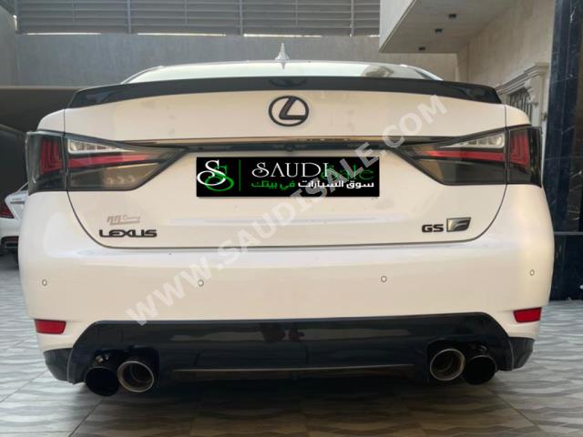 2017 Lexus GS F