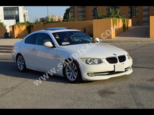 2011 بي ام دبليو الفئة الثالثة 328 أي
