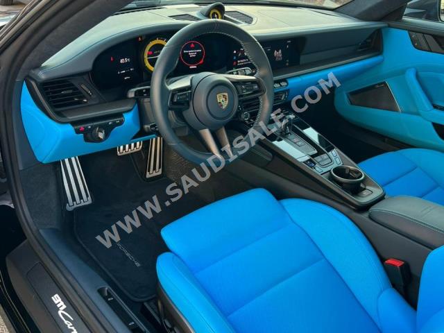 2023 بورش 911 كاريرا جي تي اس