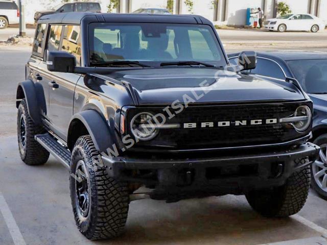 2022 فورد برونكو وايلد تراك