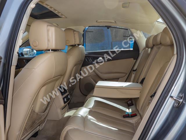 2013 اودي اي 6