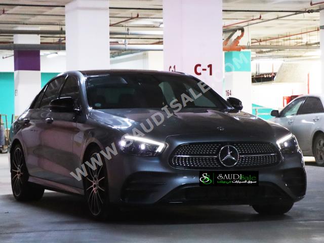 2021 مرسيدس - بنز إي 300