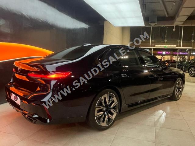 2023 بي ام دبليو الفئة السابعة 760 إل أي