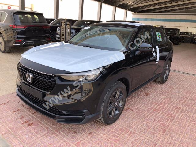 2023 هوندا اتش ار في