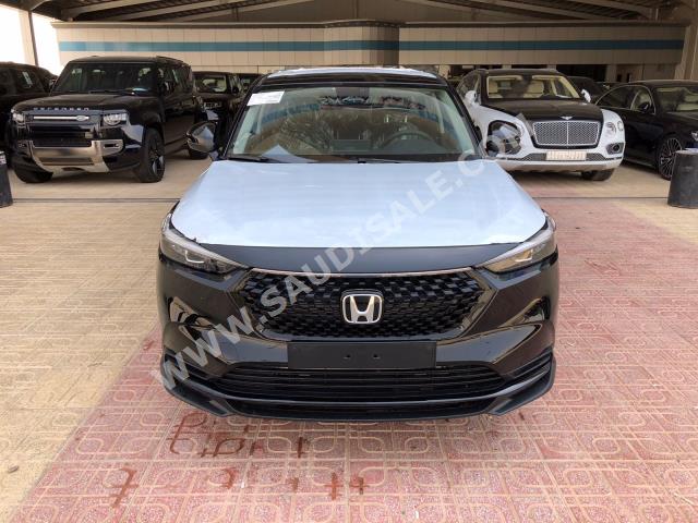 2023 هوندا اتش ار في