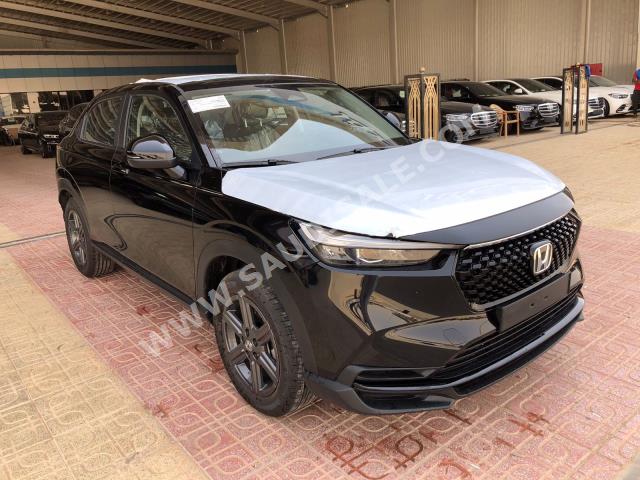 2023 هوندا اتش ار في