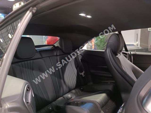 2020 مرسيدس - بنز إي 200 كوبيه أي إم دي