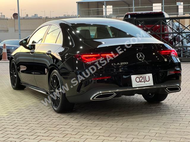 2023 Mercedes-Benz CLA 200