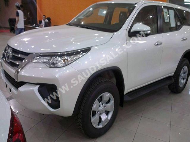 2016 Toyota Fortuner GX