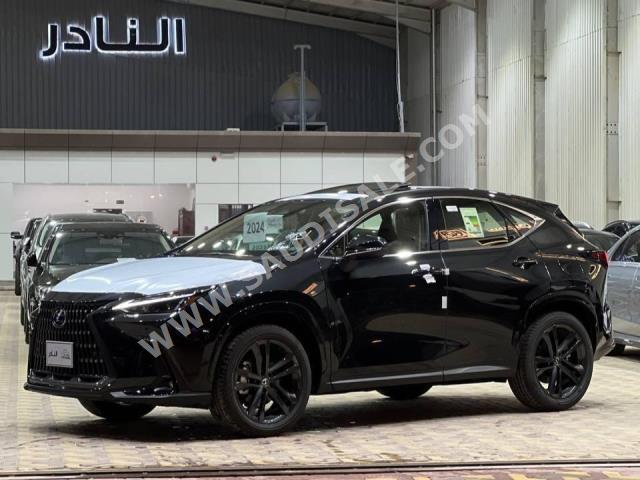 2024 لكزس إن إكس 350