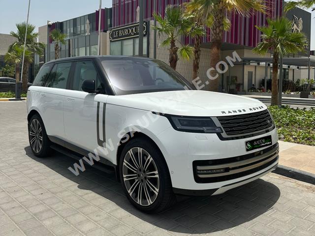 2023 لاند روفر رينج روفر اتش اس اي