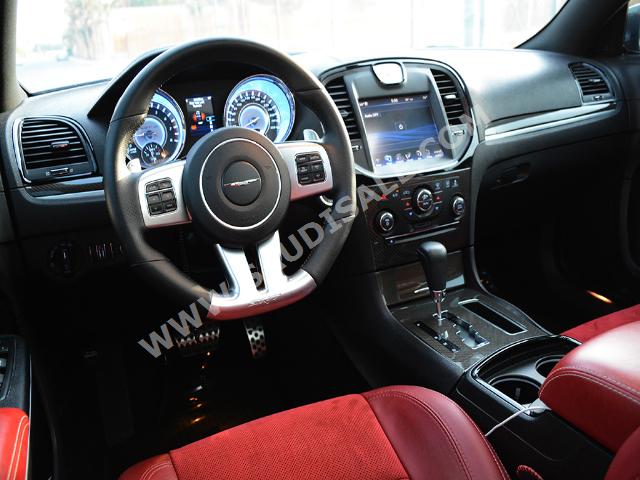 2014 Chrysler 300 SRT8