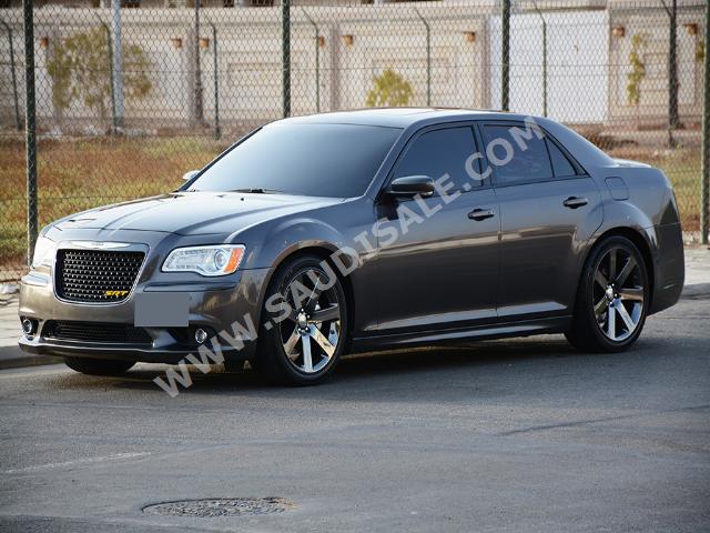 2014 Chrysler 300 SRT8