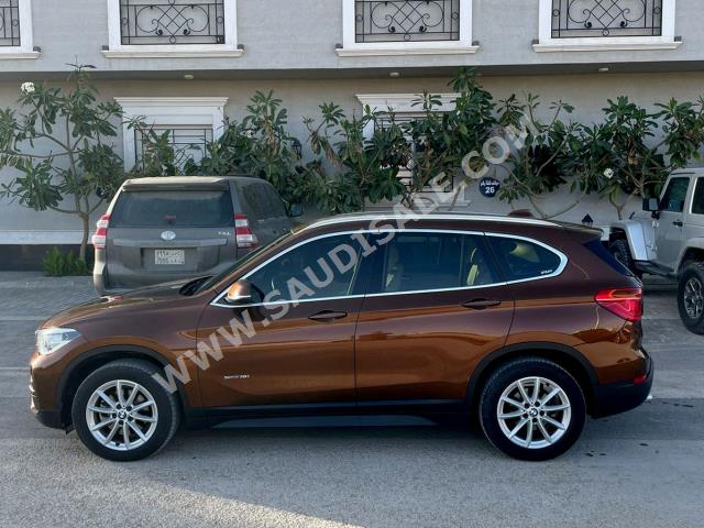 2016 بي ام دبليو الفئة اكس 1