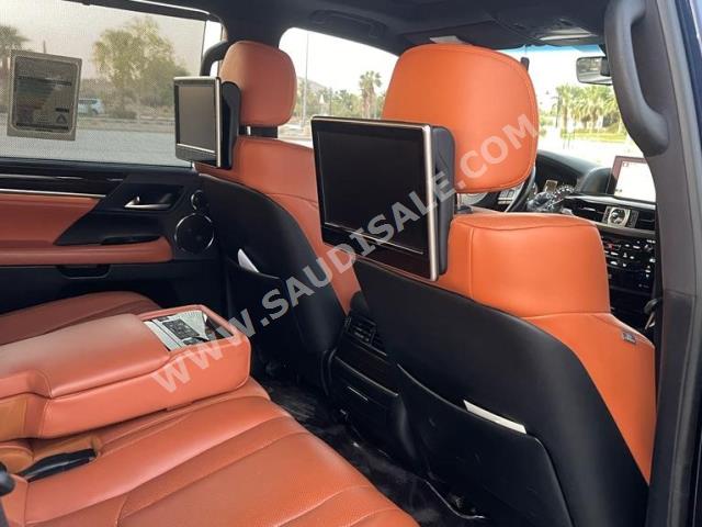 2019 لكزس إل إكس 570