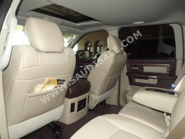 2014 Dodge Ram 1500 HEMI