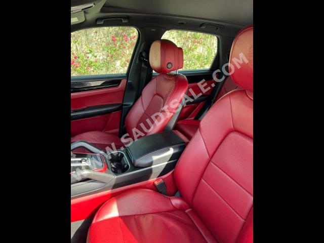 2019 بورش كايين